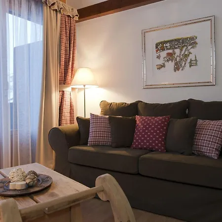 Chalet-hotel Beau-site מלון